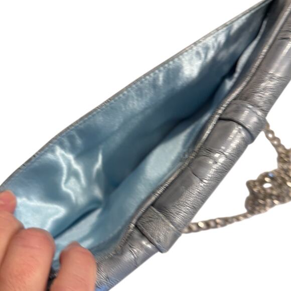Jessica McClintock Ice Blue Metallic Faux Leather Evening Clutch Chain Y2K Prom - Picture 3 of 6